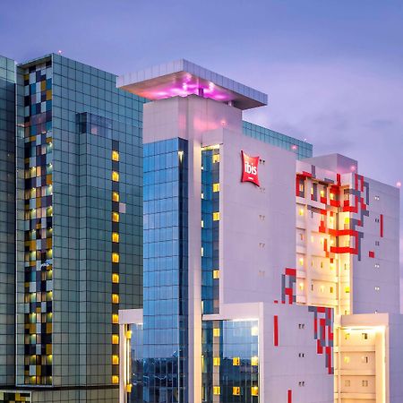 Ibis Jakarta Harmoni Luaran gambar