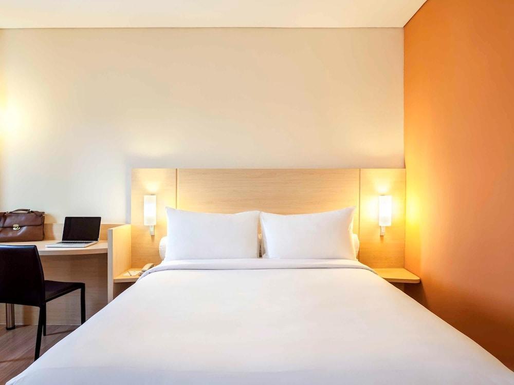Ibis Jakarta Harmoni Luaran gambar