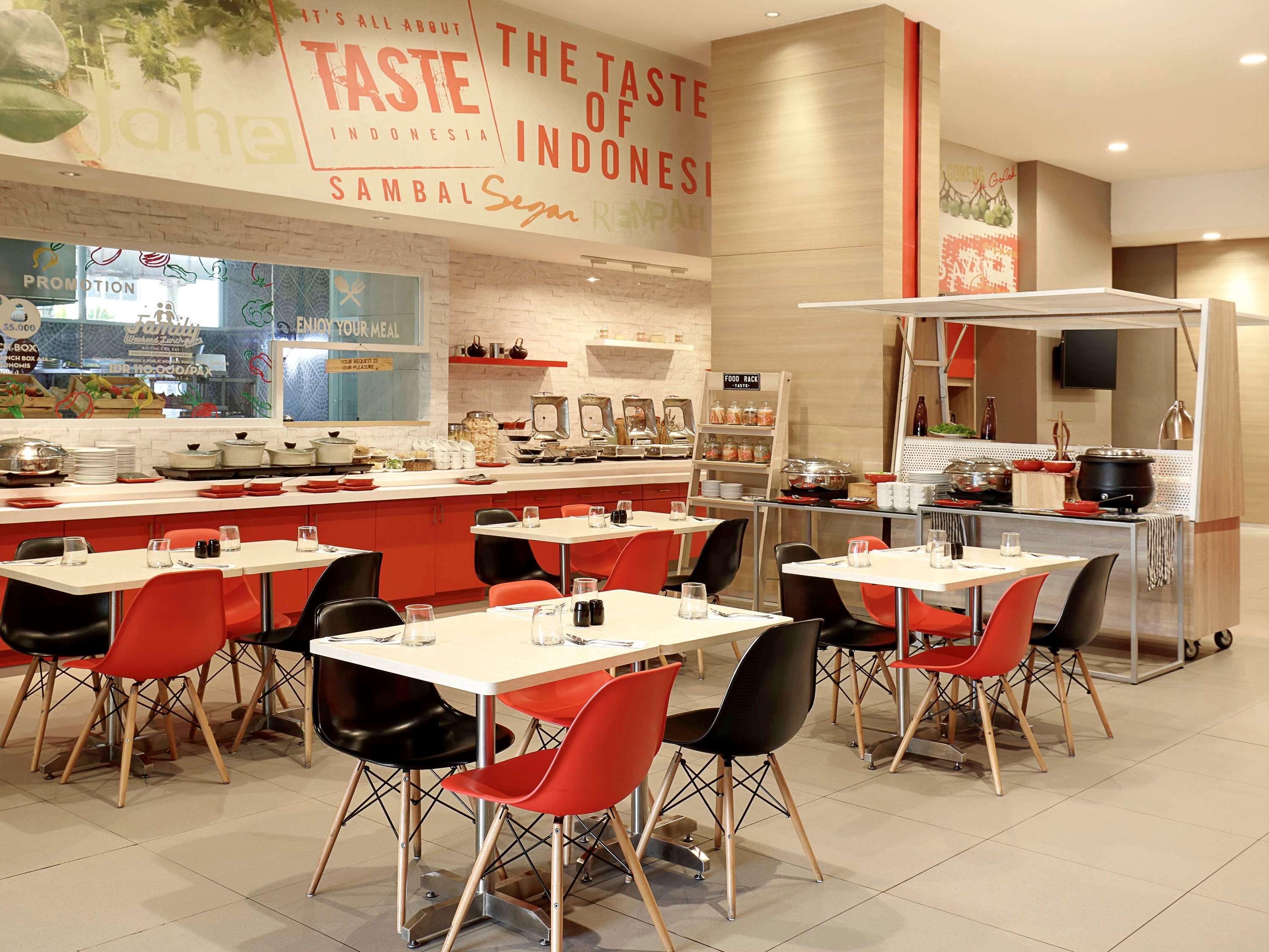 Ibis Jakarta Harmoni Luaran gambar