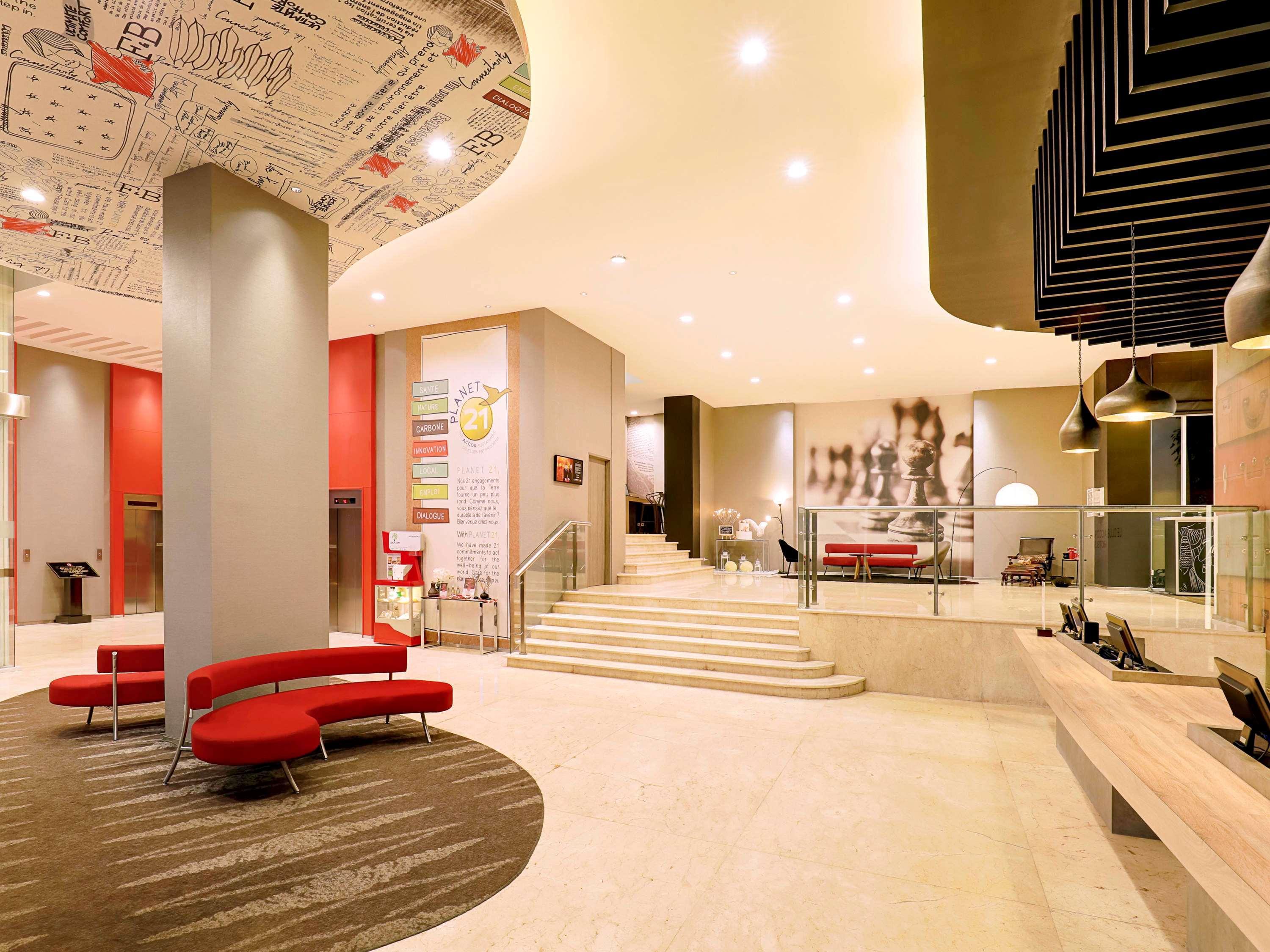 Ibis Jakarta Harmoni Luaran gambar