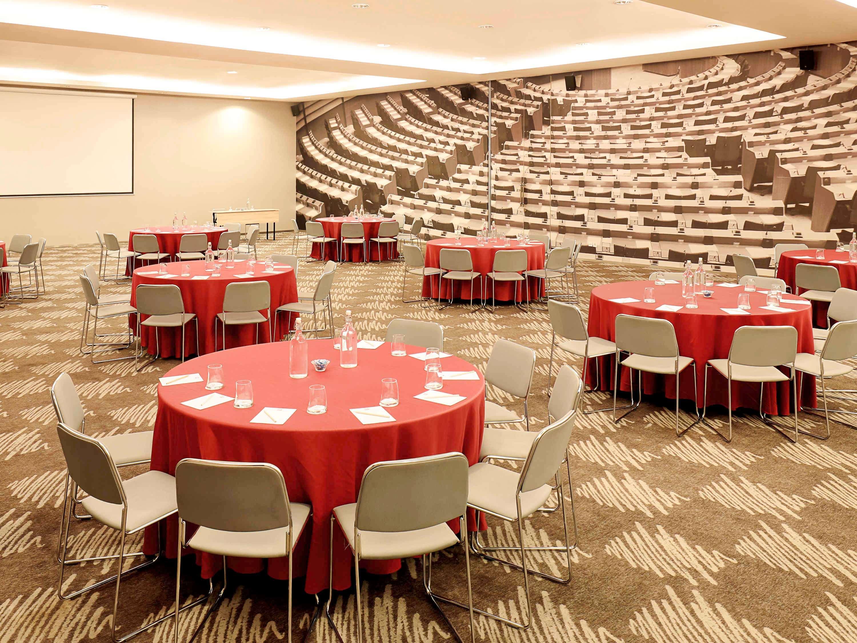 Ibis Jakarta Harmoni Luaran gambar
