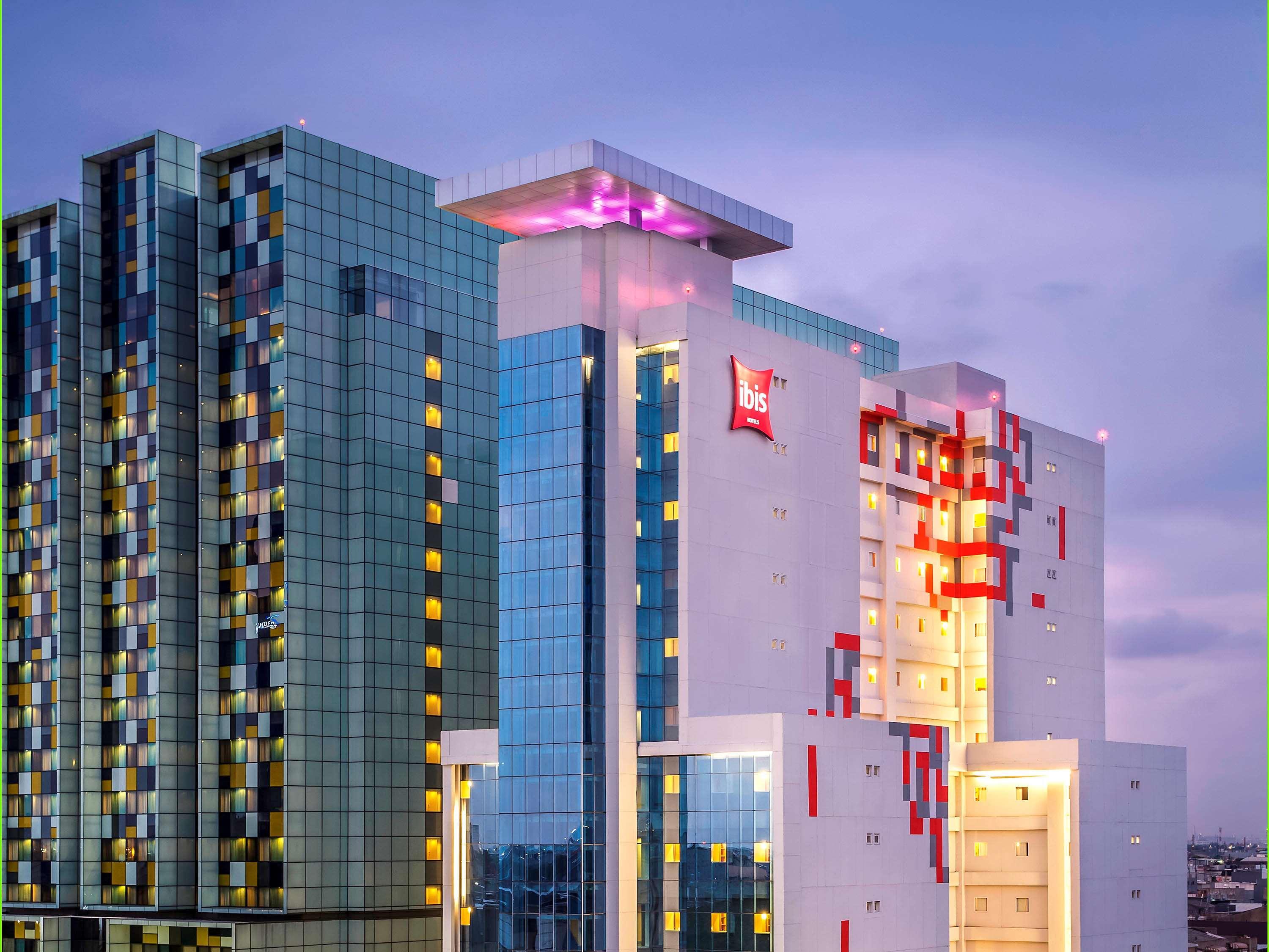 Ibis Jakarta Harmoni Luaran gambar