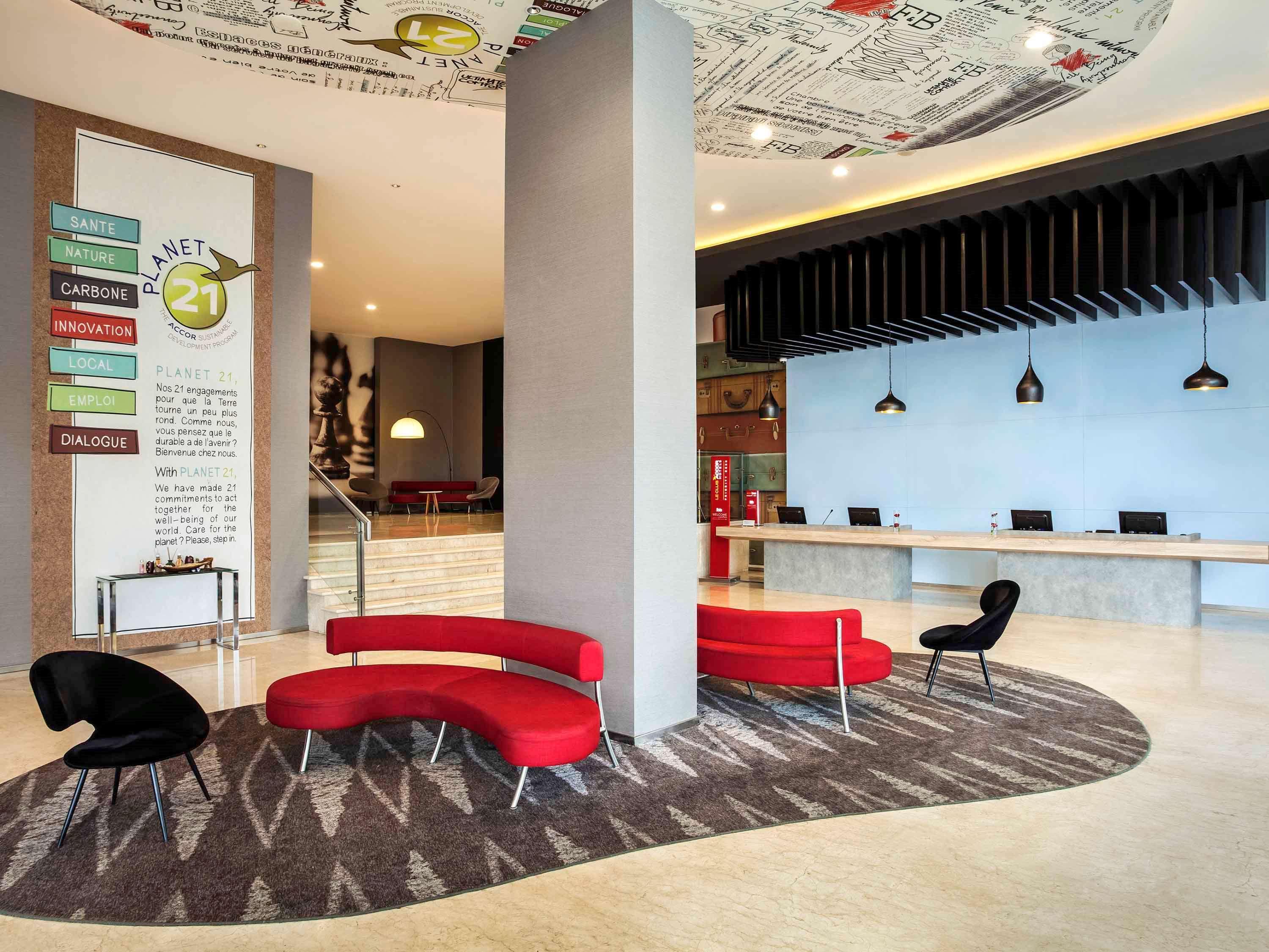 Ibis Jakarta Harmoni Luaran gambar